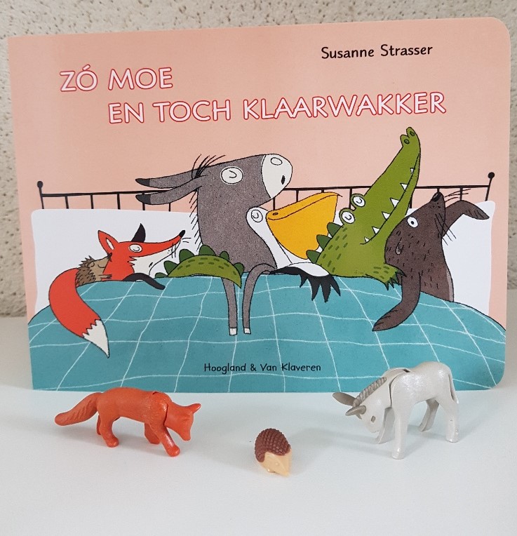 Zo moe en toch klaarwakker voorkant cover kaft omslag
