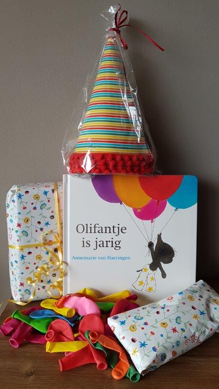 Olifantje is jarig voorkant boek