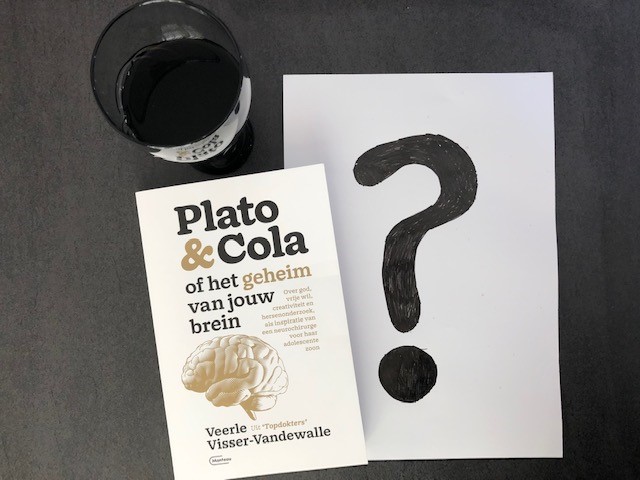 Plato en Cola