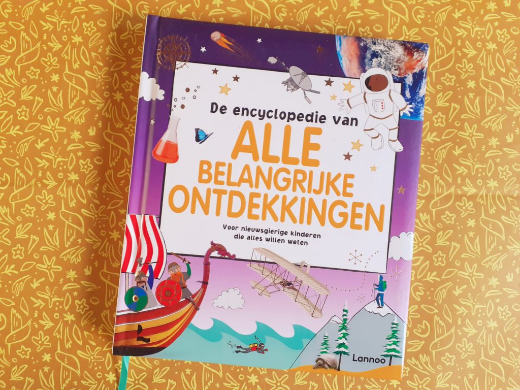 voorkant Encyclopedie van alle belangrijke ontdekkingen cover omslag kaft
