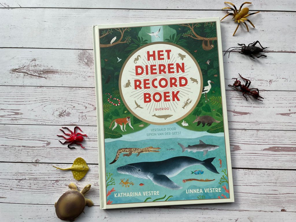 kaft met dieren Het dierenrecordboek omslag cover boek voorkant weetjesboek