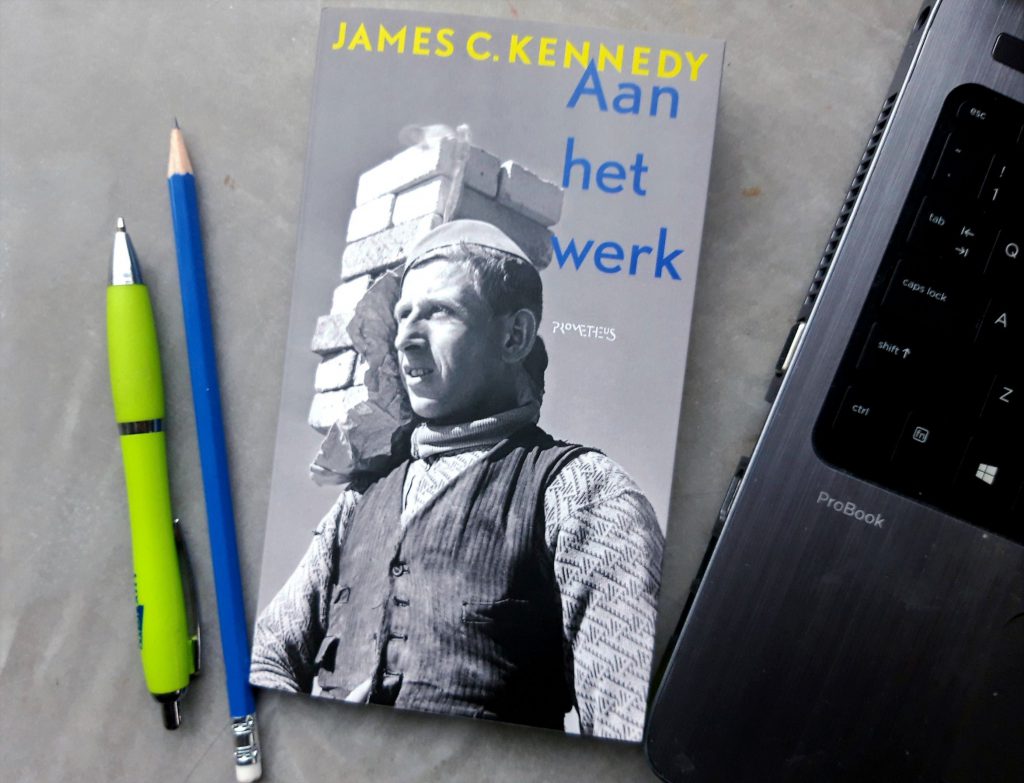 voorkant Aan het werk cover omslag kaft boek