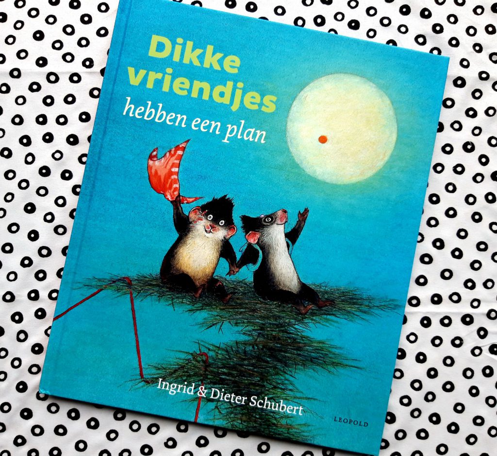 voorkant Dikke vriendjes hebben een plan cover omslag kaft prentenboek