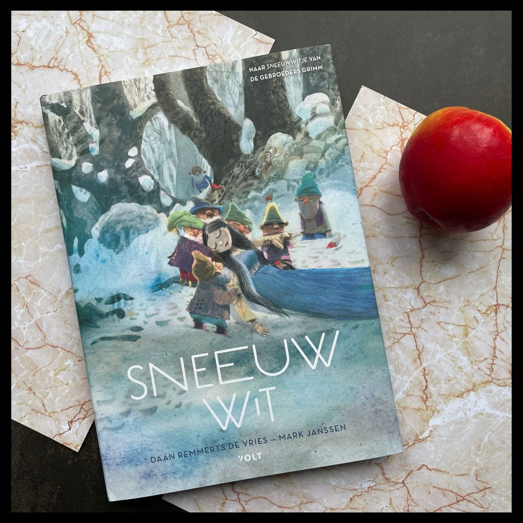 sneeuwwit voorkant cover omslag kaft