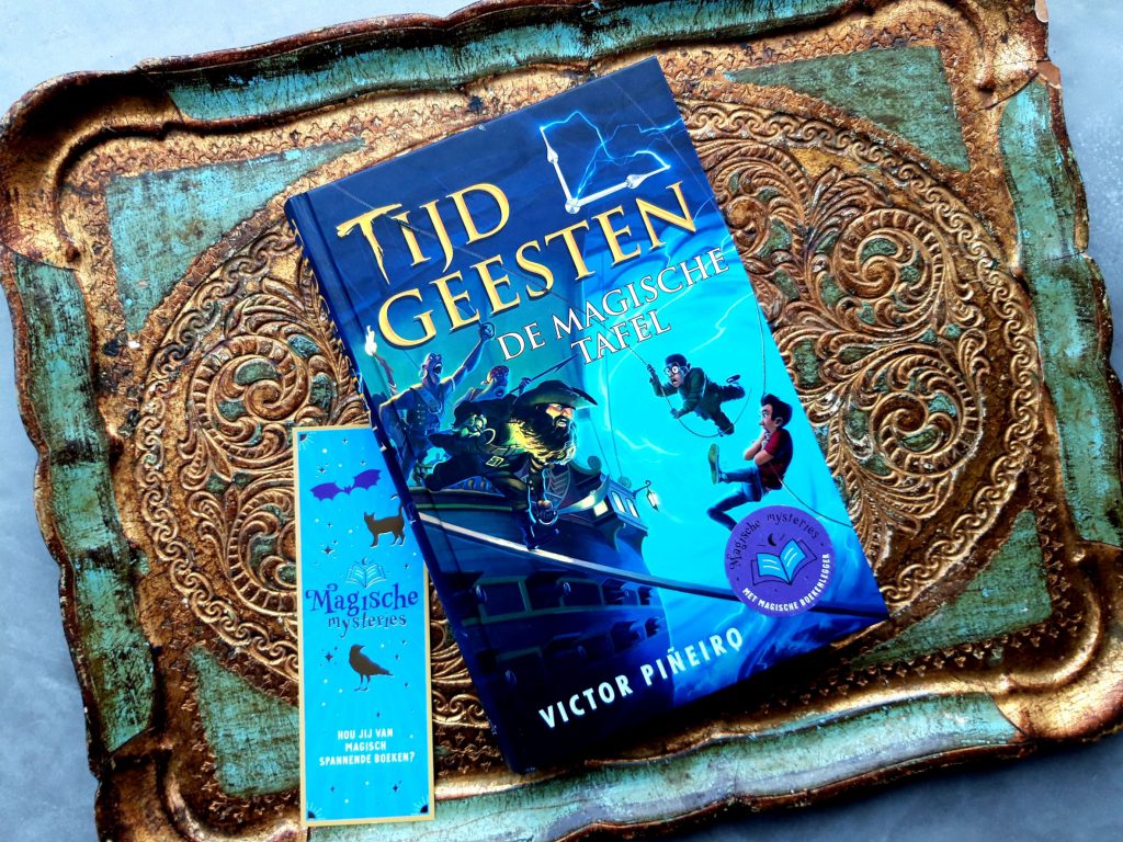 voorkant Tijdgeesten De magische Tafel cover omslag kaft