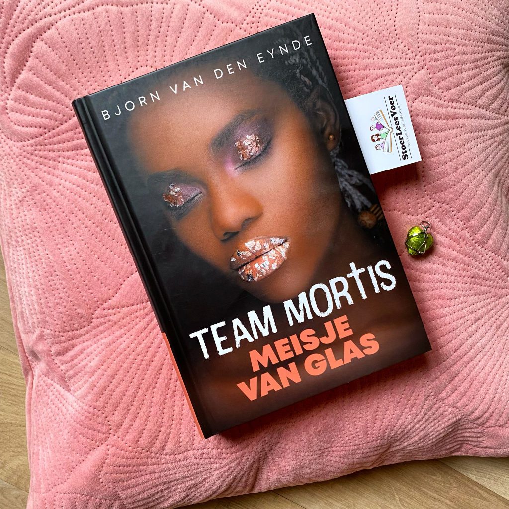 Team Mortis: Meisje van glas voorkant kaft cover omslag
