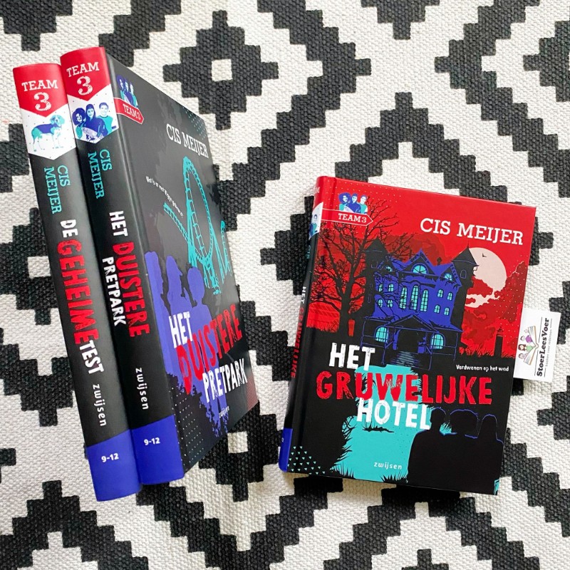 Het gruwelijke hotel de geheime test het duistere pretpark