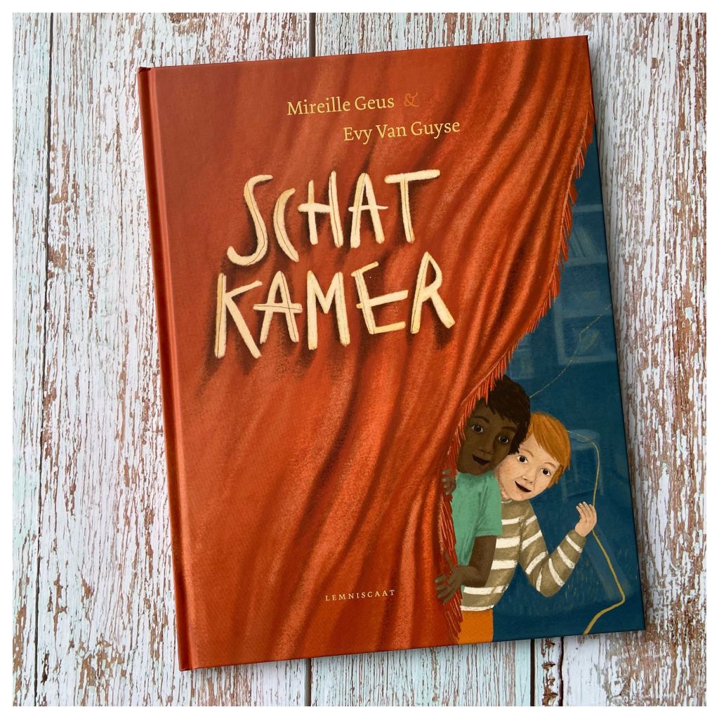 museum Schatkamer voorkant cover omslag kaft