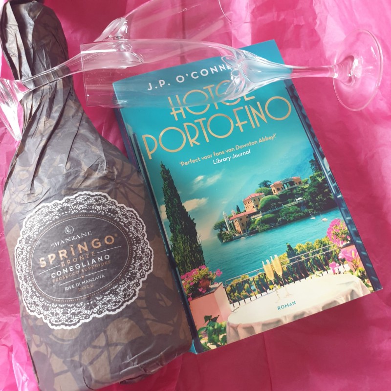 hotel portofino voorkant cover omslag kaft