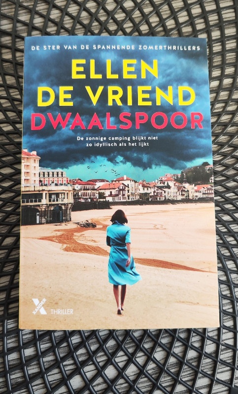 thriller dwaalspoor ellen de vriend cover omslag kaft voorkant