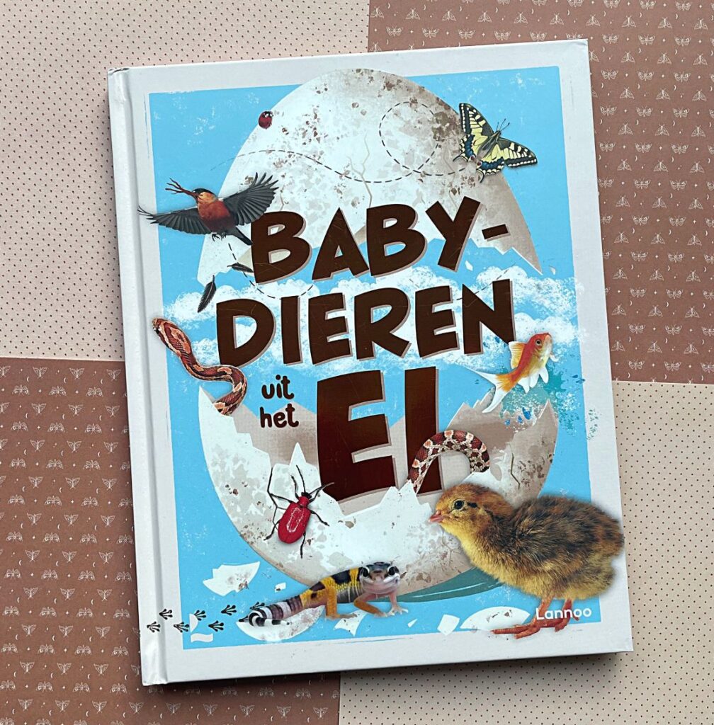 Babydieren uit het ei voorkant cover omslag kaft