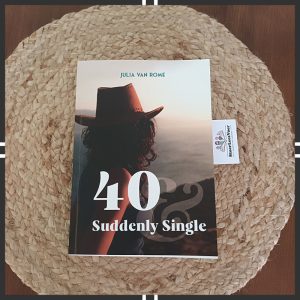 40 & Suddenly Single cover