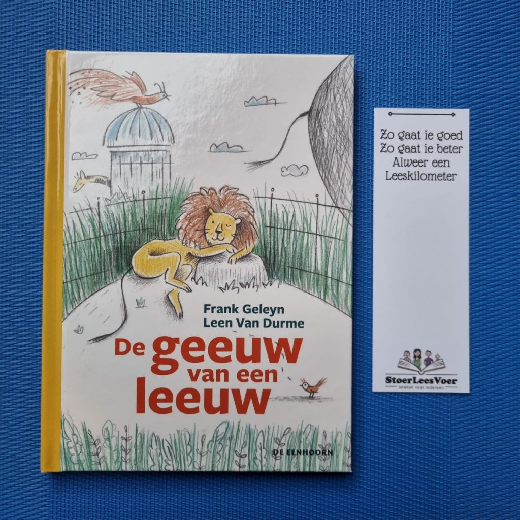 De geeuw van een leeuw