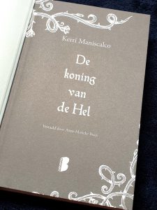Auteur: Kerri Maniscalco & vertaling: Anne-Marieke Buijs