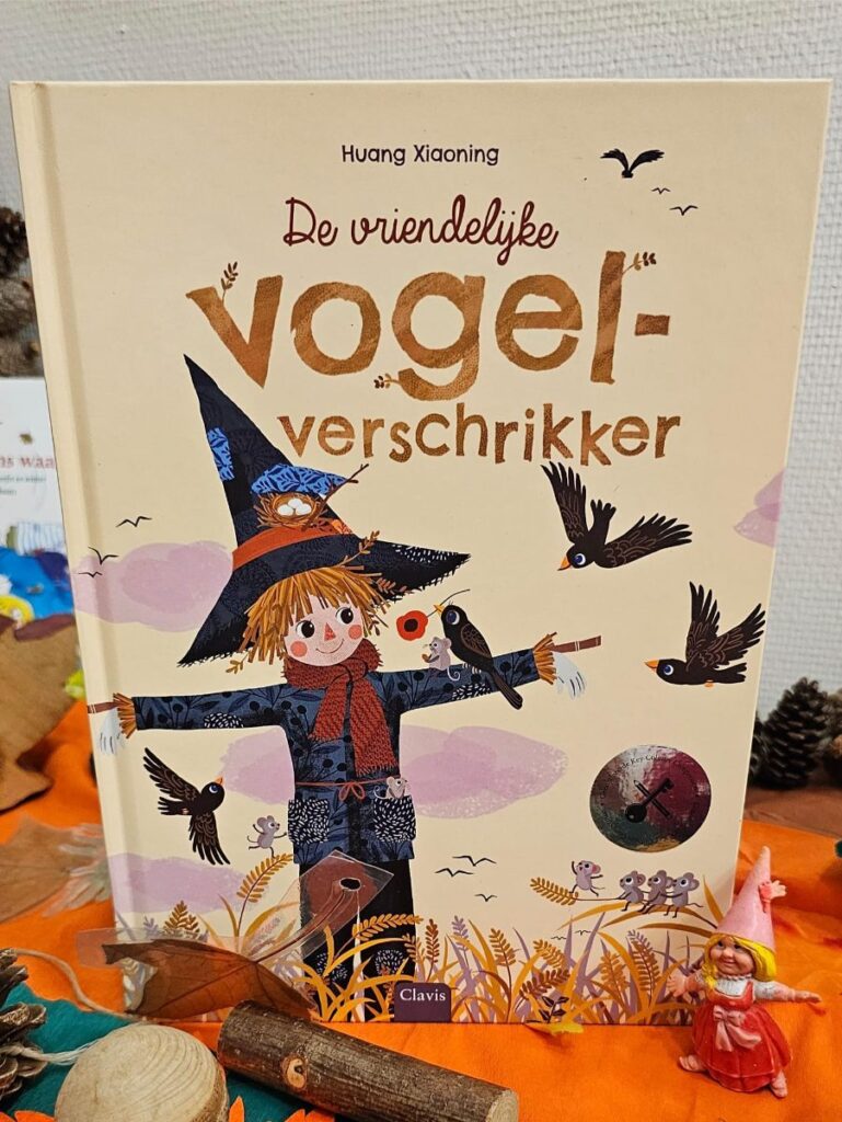 De vriendelijke vogelverschrikker