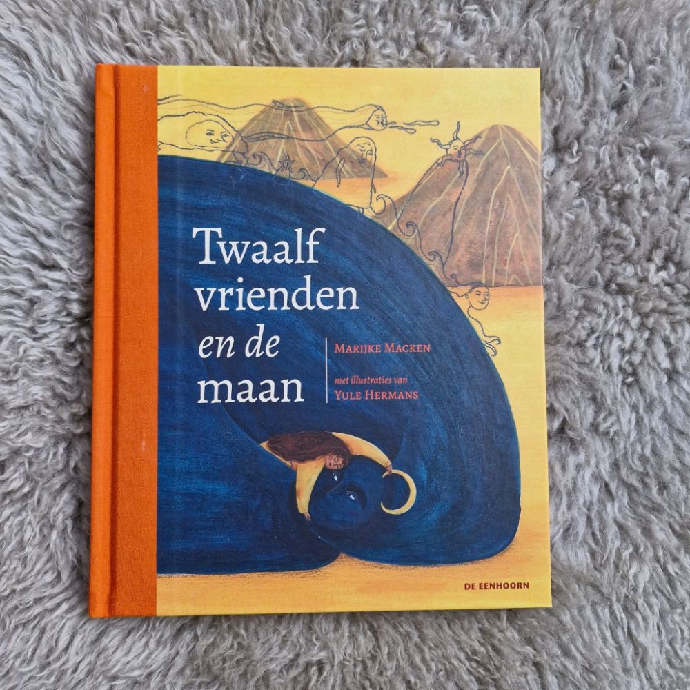 Twaalf vrienden en de maan