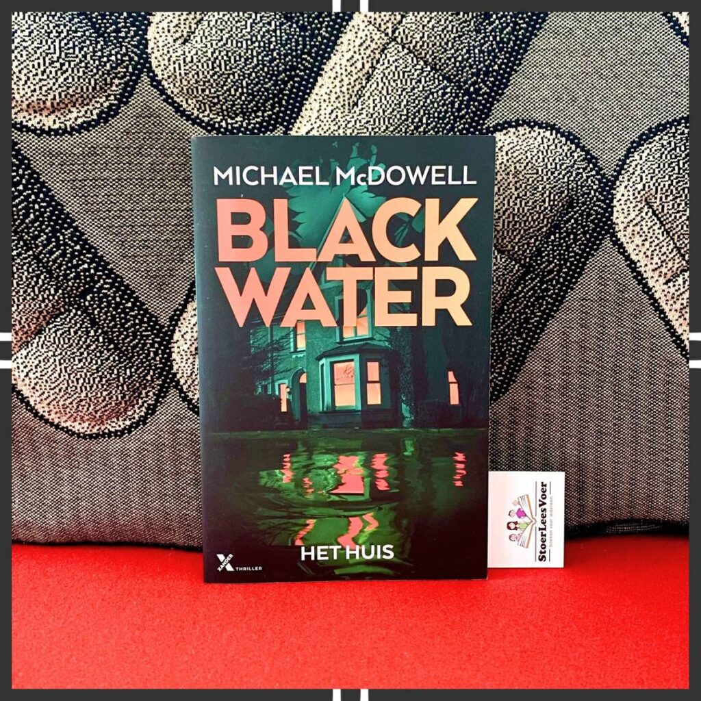 Blackwater het huis michael mcdowell voorkant boek omslag cover