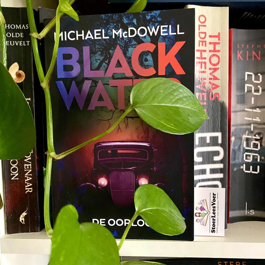 De oorlog blackwater 4 michael mcdowell voorkant boek omslag cover