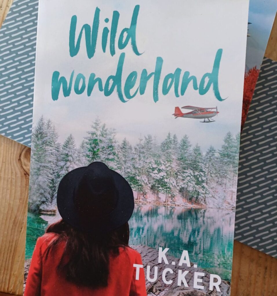 Wonderland tucker