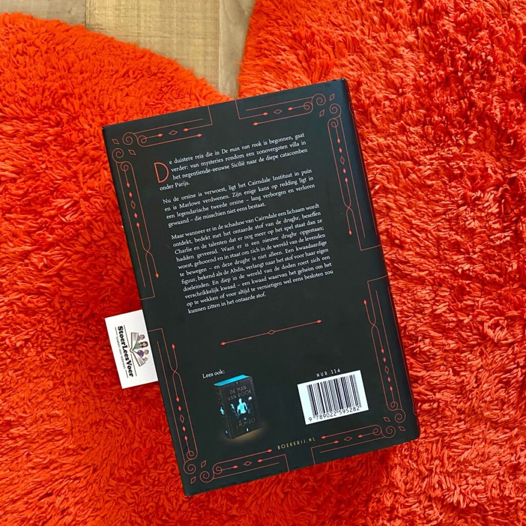 De drager van stof de duistere talenten 2 achterkant achterflap synopsis samenvatting cover omslag boek j.m.miro