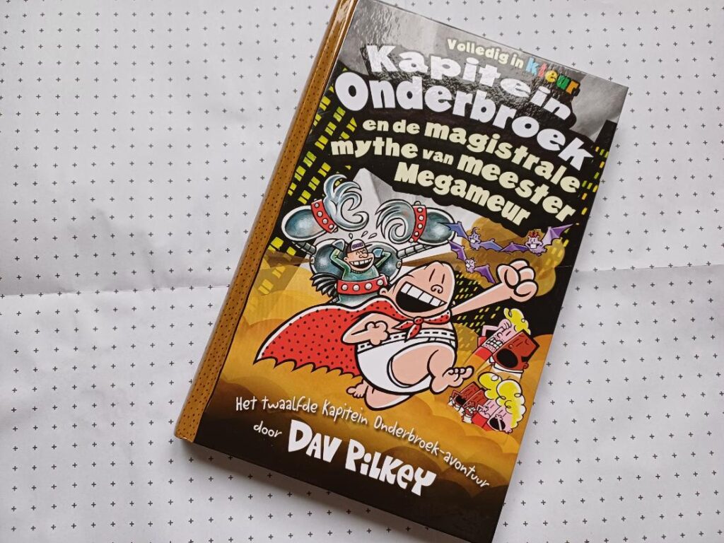 Kapitein Onderbroek en de magistrale mythe - voorkant