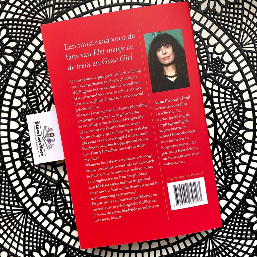De patiënt Anne Elvedal psychologische thriller cover achterkant boek achterflap synopsis samenvatting