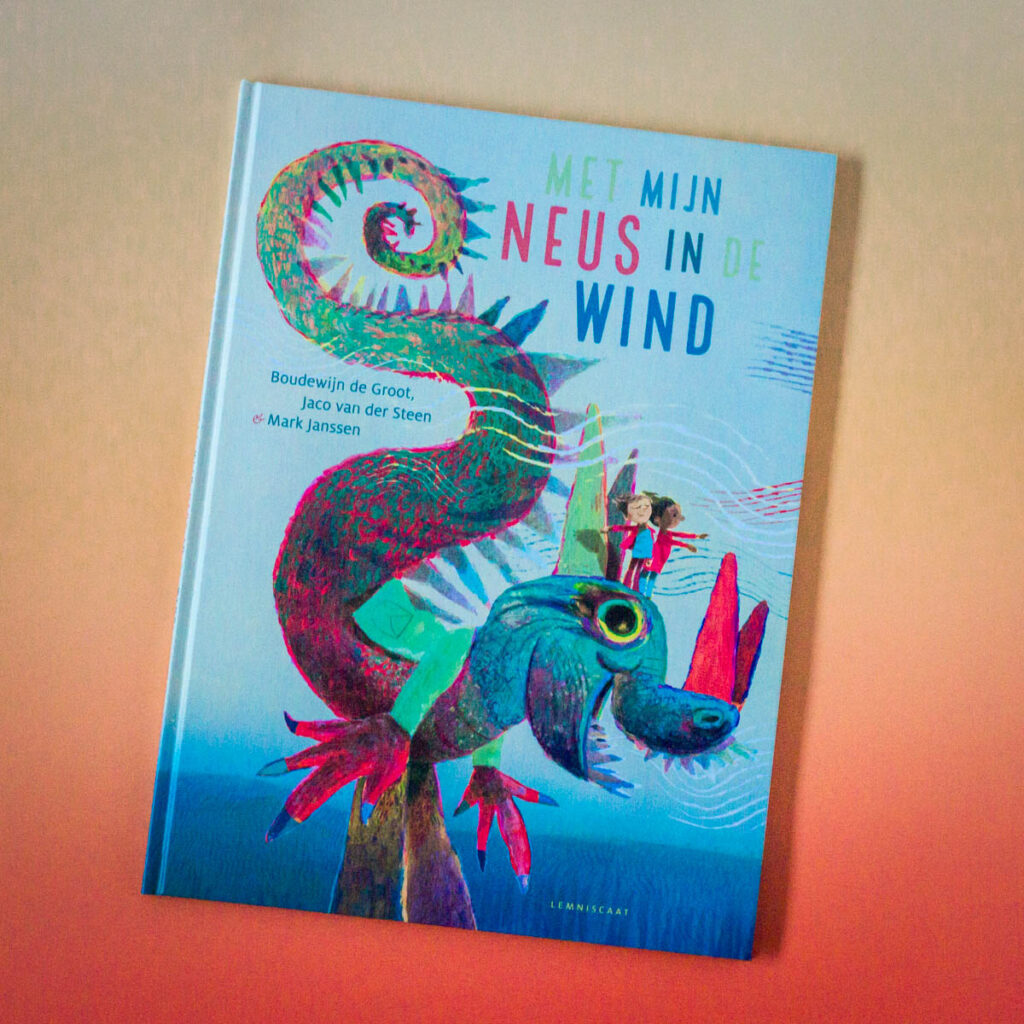 voorkant Met mijn neus in de wind