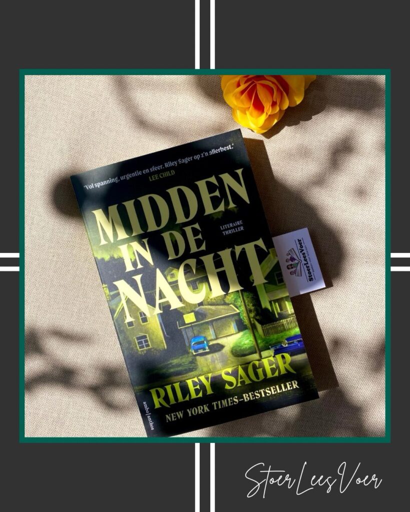 Midden in de nacht Riley Sager voorkant cover omslag boek thriller