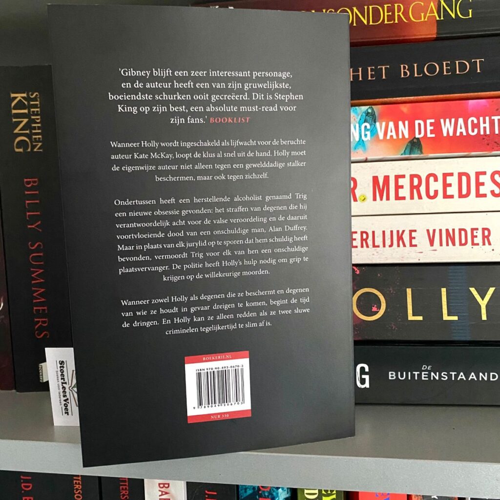 vrees niet stephen king never flinch achterkant achterflap synopsis samenvatting cover kaft omslag thriller boek holly gibney