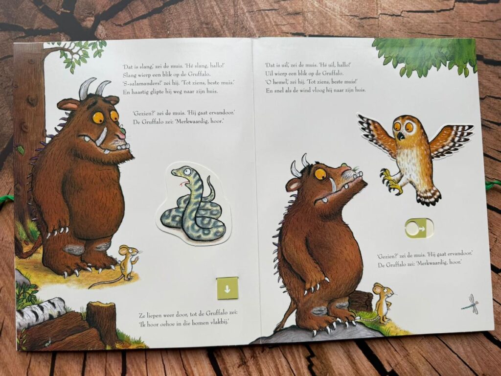 monster met slang en uil