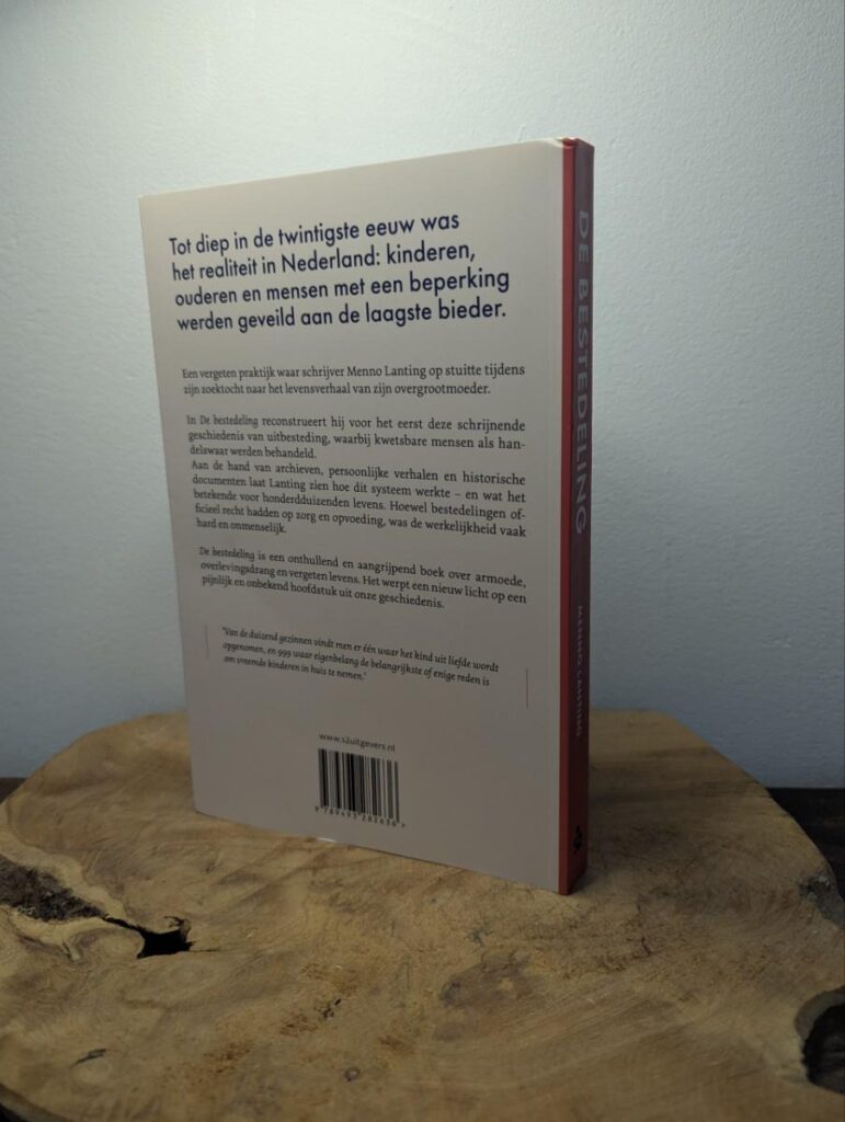 Achterkant de Bestedeling