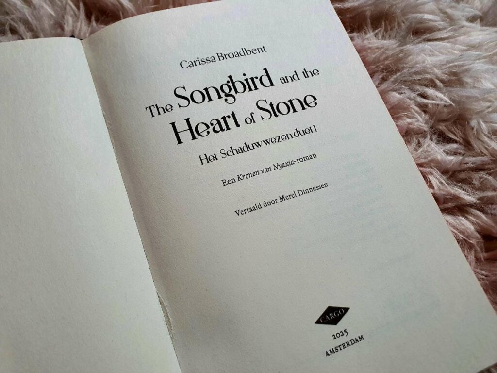 Auteur: Carissa Broadbent 