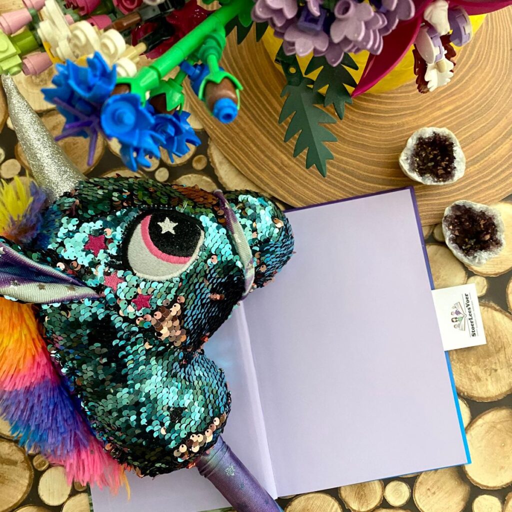 schutblad unicorn academy boek