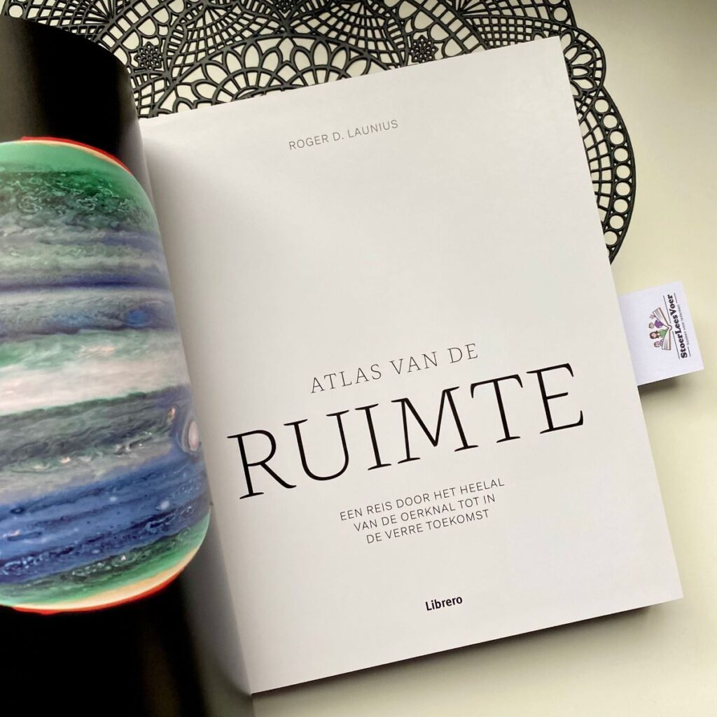 titelblad boek over de ruimte librero