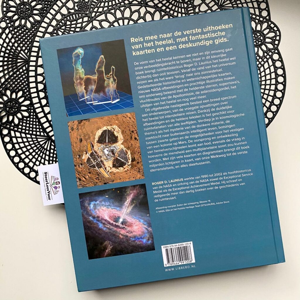 Atlas van de ruimte Librero achterkant achterflap synopsis samenvatting cover omslag kaft