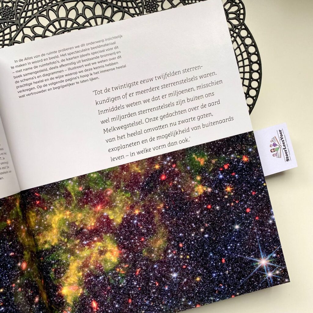 LIbrero heelal boek