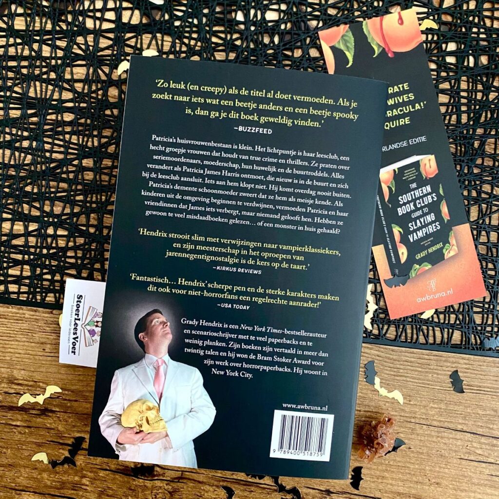 The Southern Bookclub's Guide to Slaying Vampires Grady Hendrix achterkant achterflap synopsis samenvatting cover omslag kaft