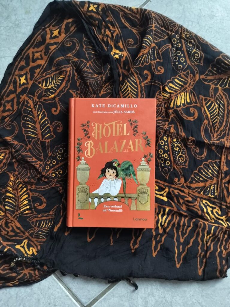 Hotel Balazar voorkant cover omslag kaft