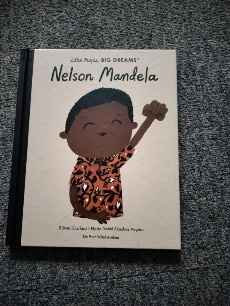 Kader Nelson Mandela little people big dreams voorkant cover omslag kaft