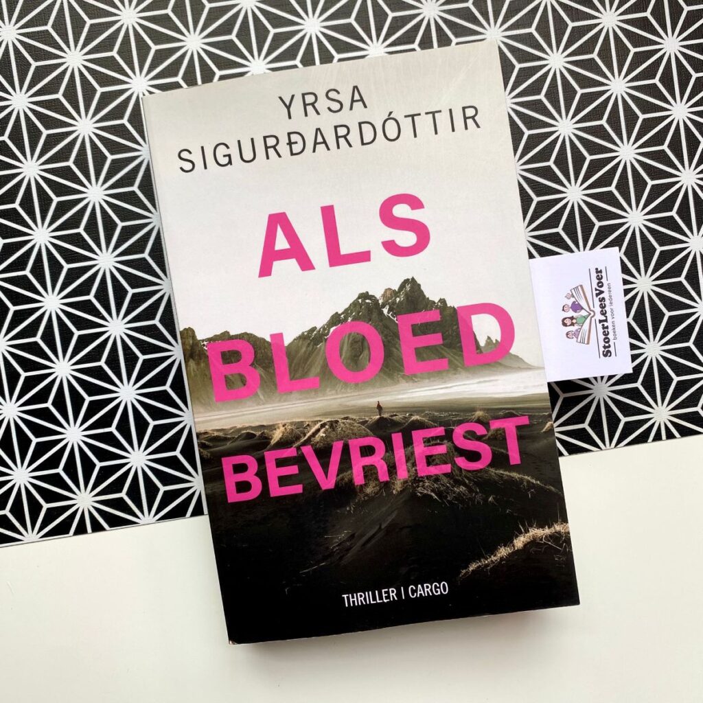 Als bloed bevriest yrsa sigurdardottir voorkant cover omslag kaft zwart ijs 3