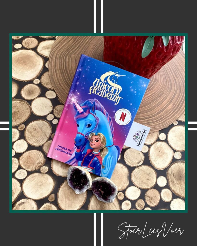 Onder de feeënmaan Unicorn Academy 2 voorkant cover omslag kaft