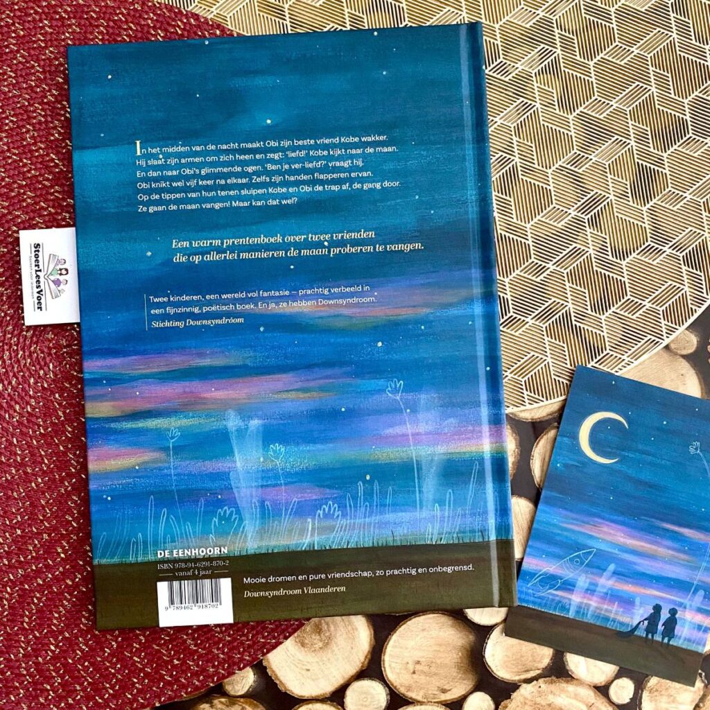 Verliefd op de maan achterkant achterflap synopsis samenvatting cover omslag kaft prentenboek