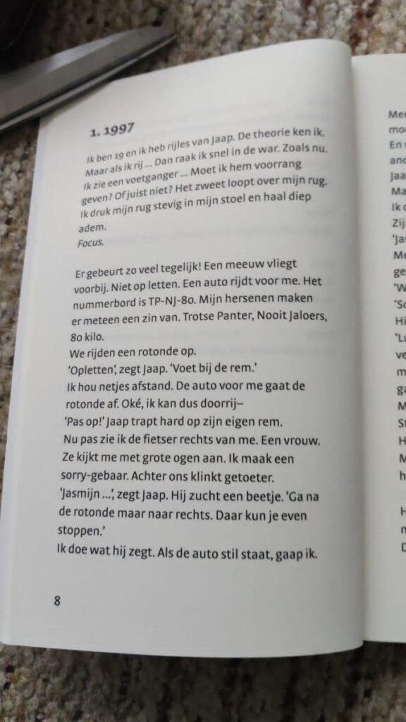 Eerste bladzijde Zondagskind