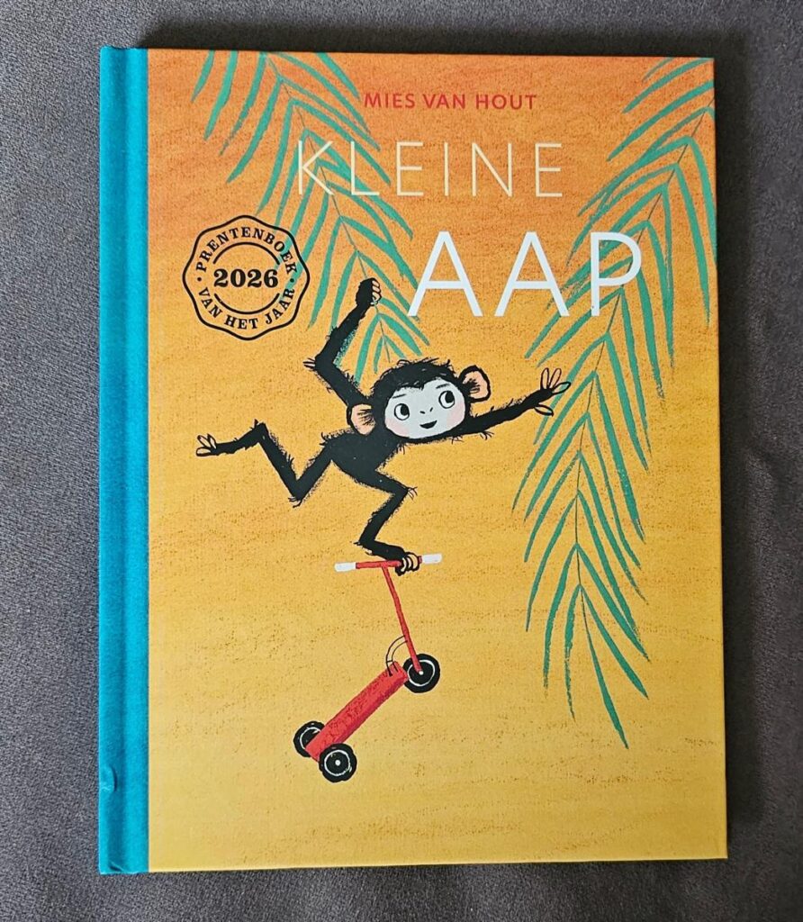 Kleine aap - prentenboek van het jaar 2026 voorkant cover omsag kaft