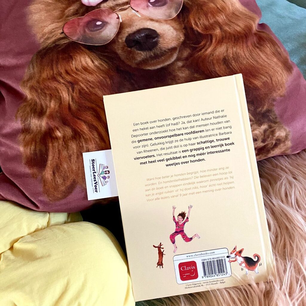 Een hondenleven achterkant achterflap synopsis samenvatting cover omslag kaft weetjesboek honden
